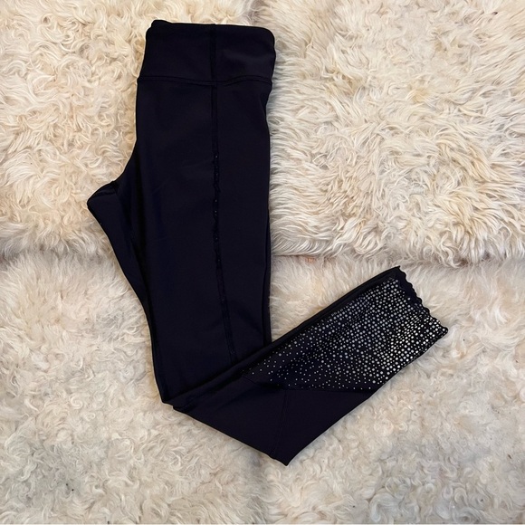 Lululemon Tight Stuff Reflective Leggings - Picture 2 of 5